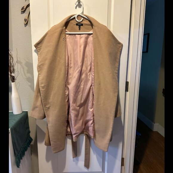 Women's Tan Peacoat‎ - Picture 4 of 5